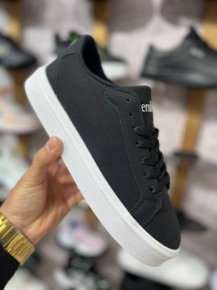 کتونی اسپرت یونیسکس مدل برشکا (Bershka)