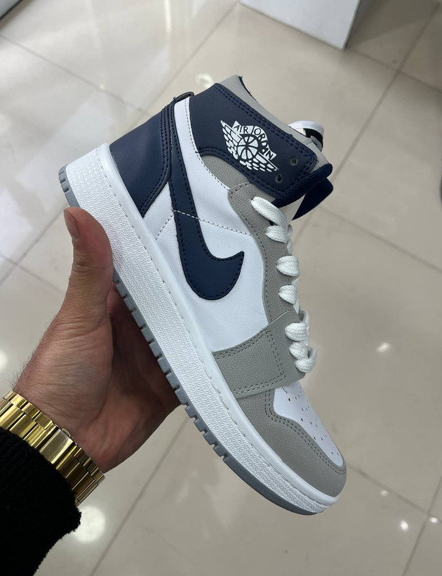 این رنگ زیره ام بی ار عطری هستش