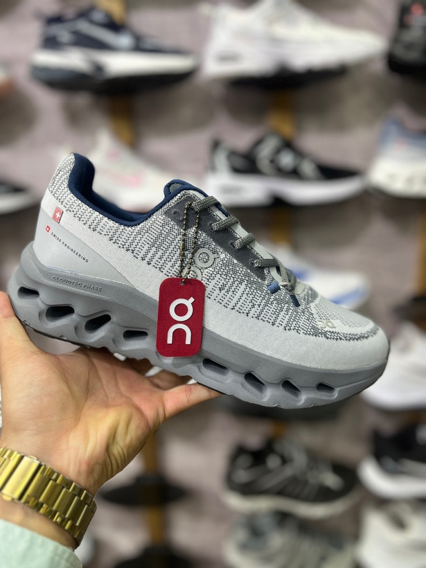کتونی اسپرت مردانه OnRunning