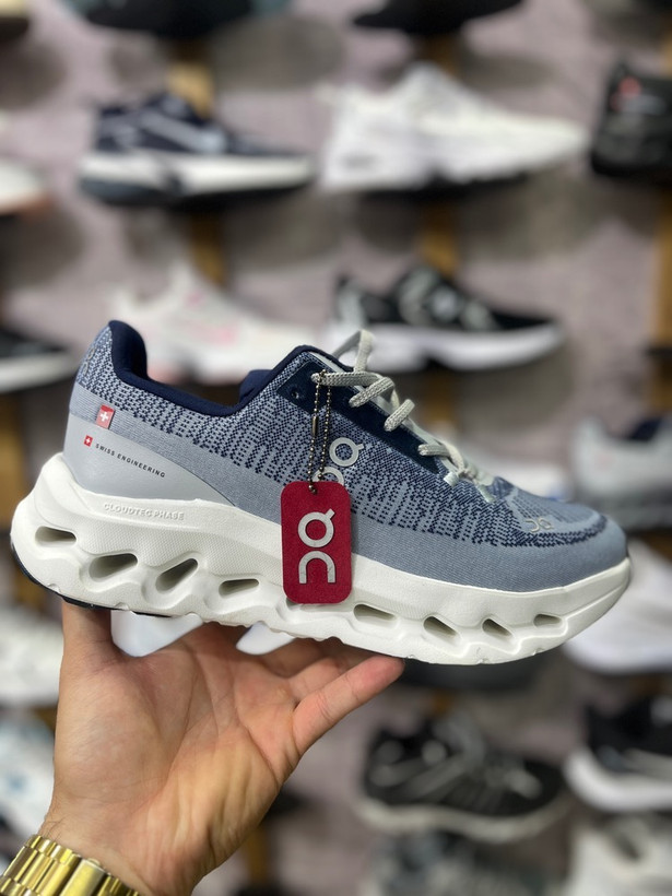 کتونی اسپرت مردانه OnRunning